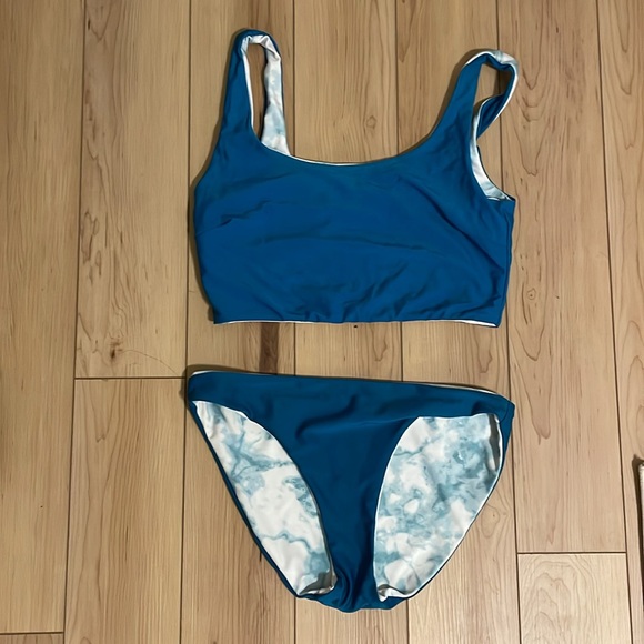 Old Navy size M bikini - Picture 3 of 3